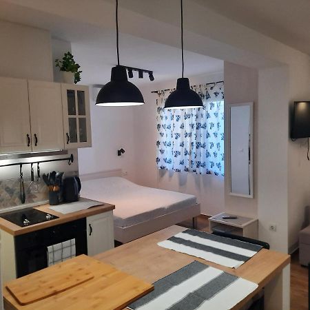 Ferienwohnung Manda Ljubetic Sutivan Exterior foto