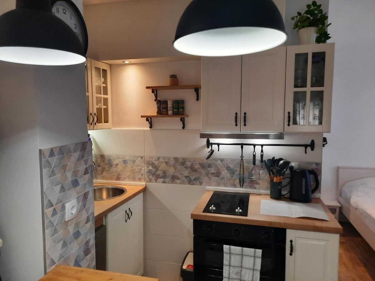 Ferienwohnung Manda Ljubetic Sutivan Exterior foto
