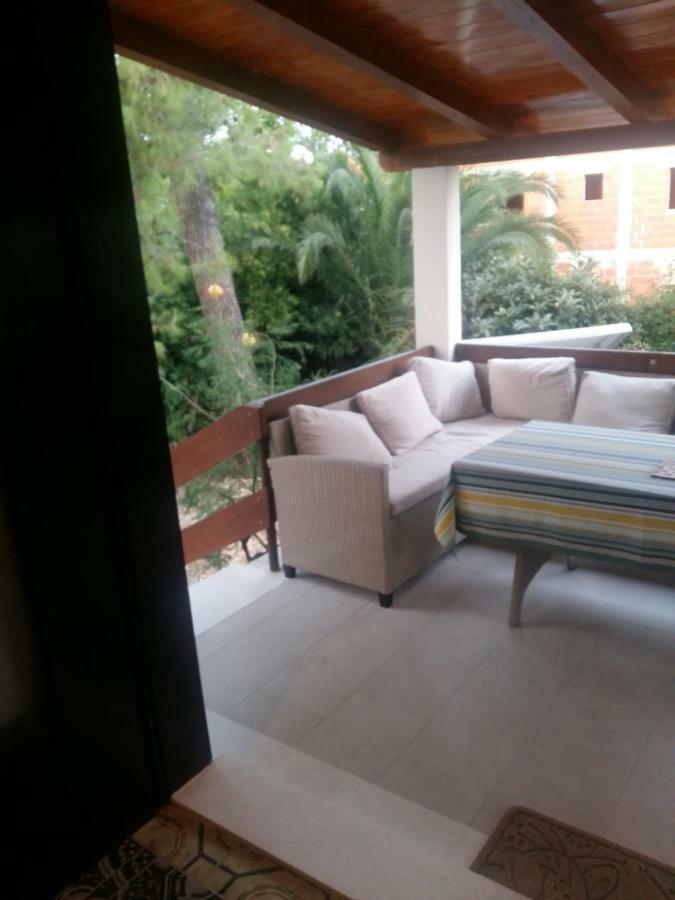 Ferienwohnung Manda Ljubetic Sutivan Exterior foto