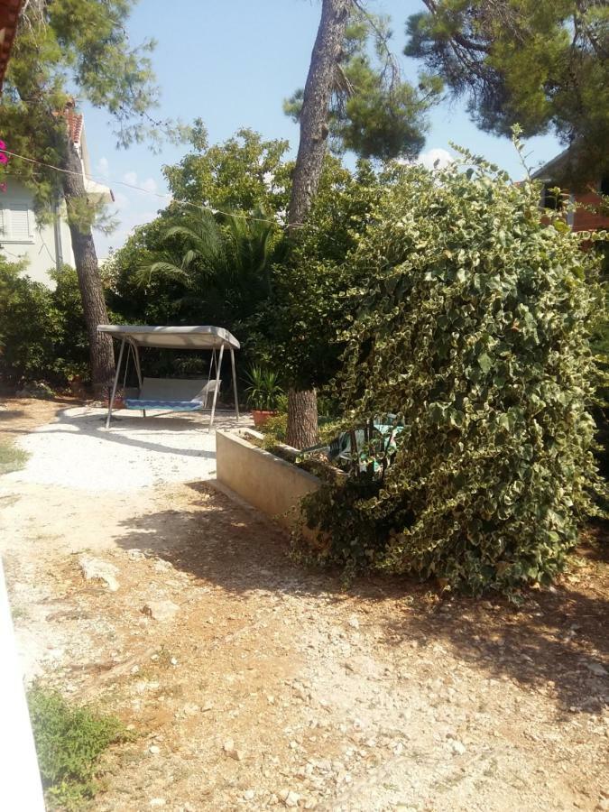 Ferienwohnung Manda Ljubetic Sutivan Exterior foto