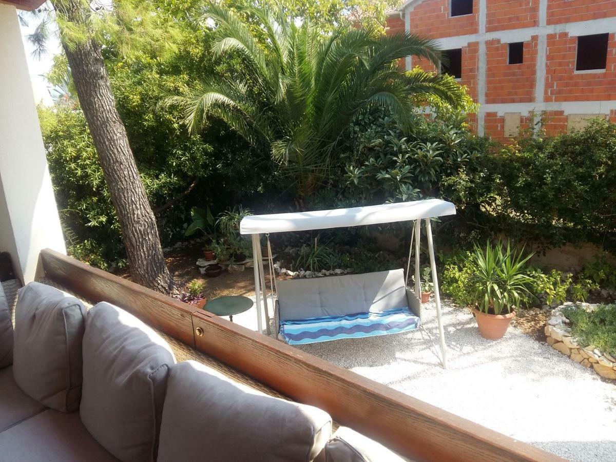 Ferienwohnung Manda Ljubetic Sutivan Exterior foto