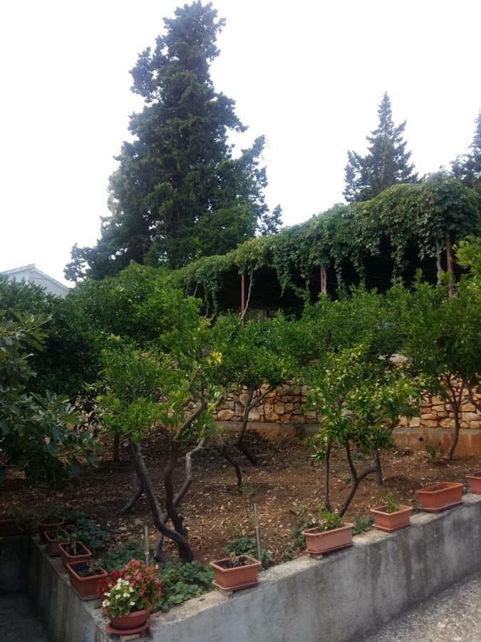 Ferienwohnung Manda Ljubetic Sutivan Exterior foto