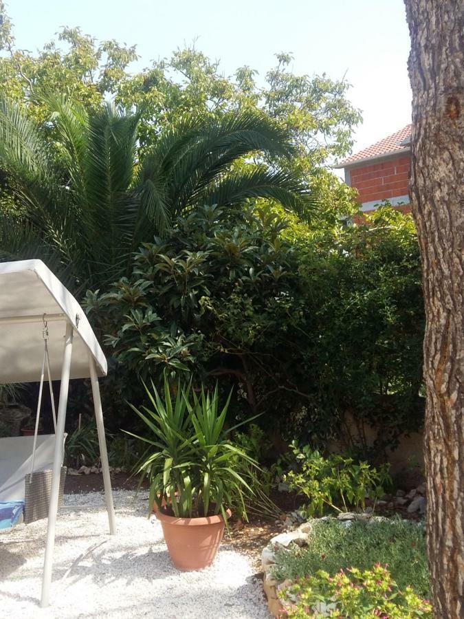 Ferienwohnung Manda Ljubetic Sutivan Exterior foto