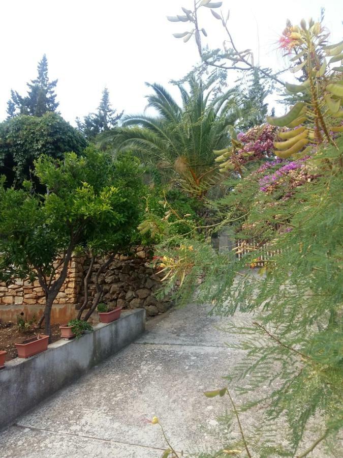Ferienwohnung Manda Ljubetic Sutivan Exterior foto
